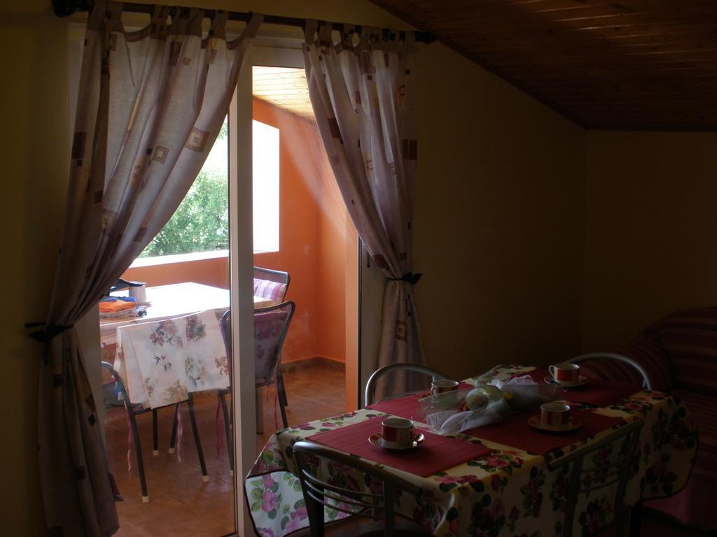 Appartement Corry 1 à Ravni Chambre photo