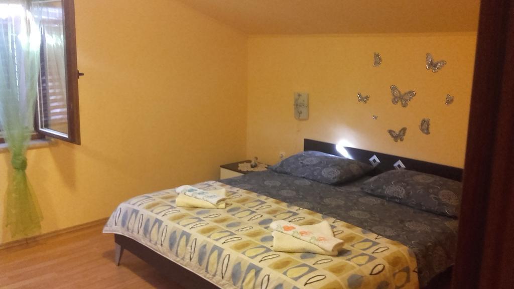 Appartement Corry 1 à Ravni Extérieur photo